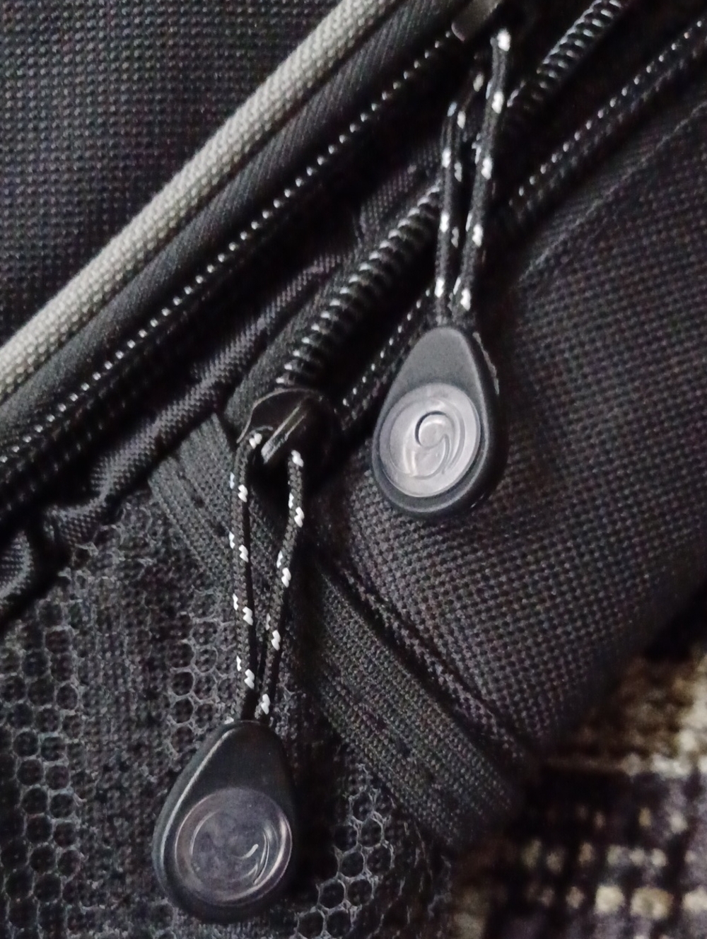 4/$60 New Black Dodge Backpack - Picture 9 of 9